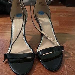 Women black heels- size 7.5